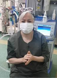 دکتر عفت زادسر جراح زنان در تهران